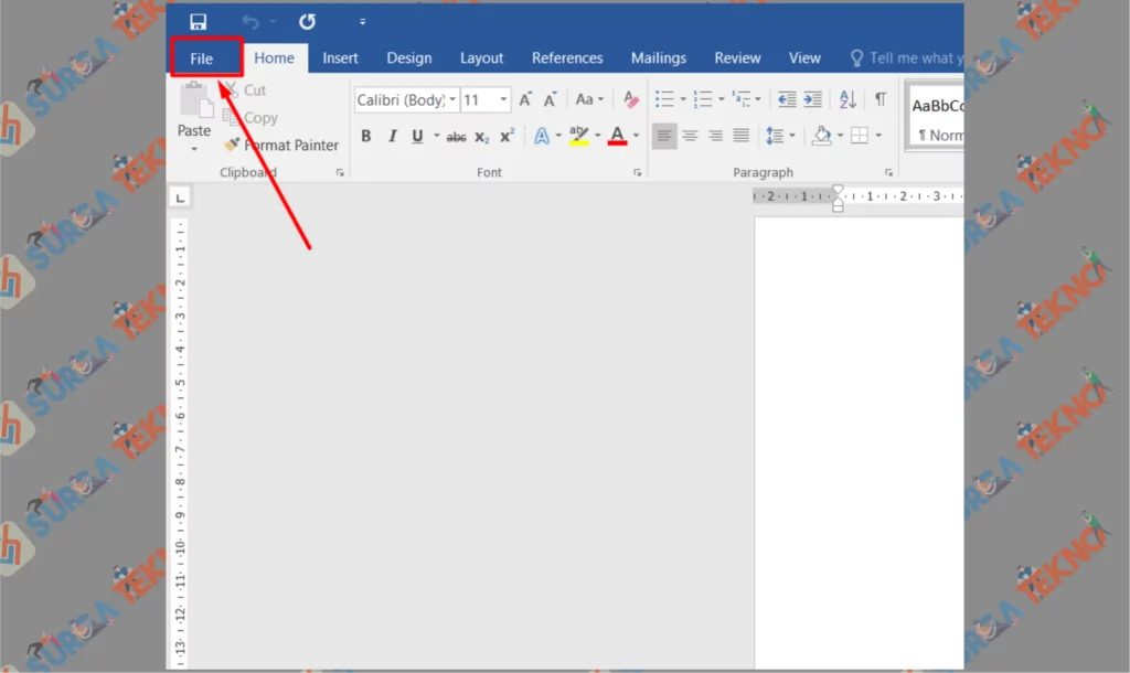 1 Ketuk Tombol File - Cara Mengubah Inchi ke Cm di Microsoft Word